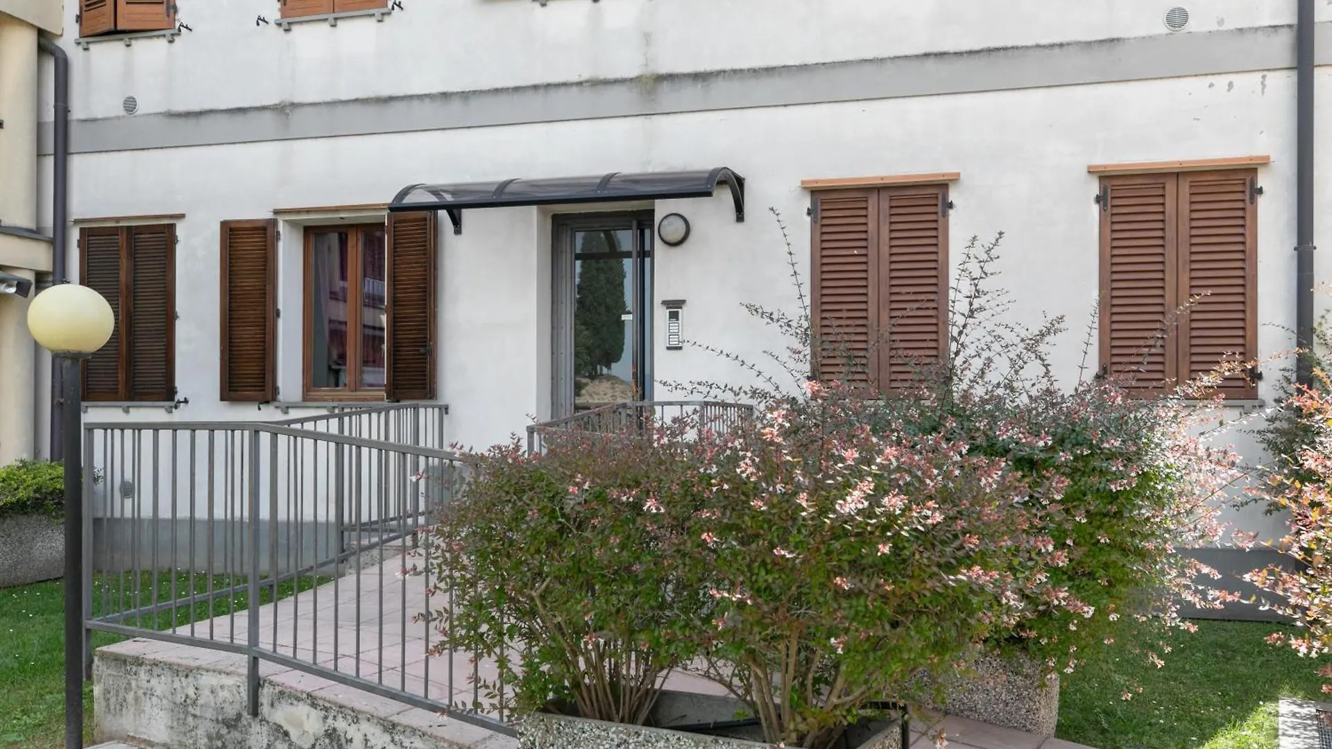 شقة Vista Lago Home - بسكييرا ديل غاردا إيطاليا